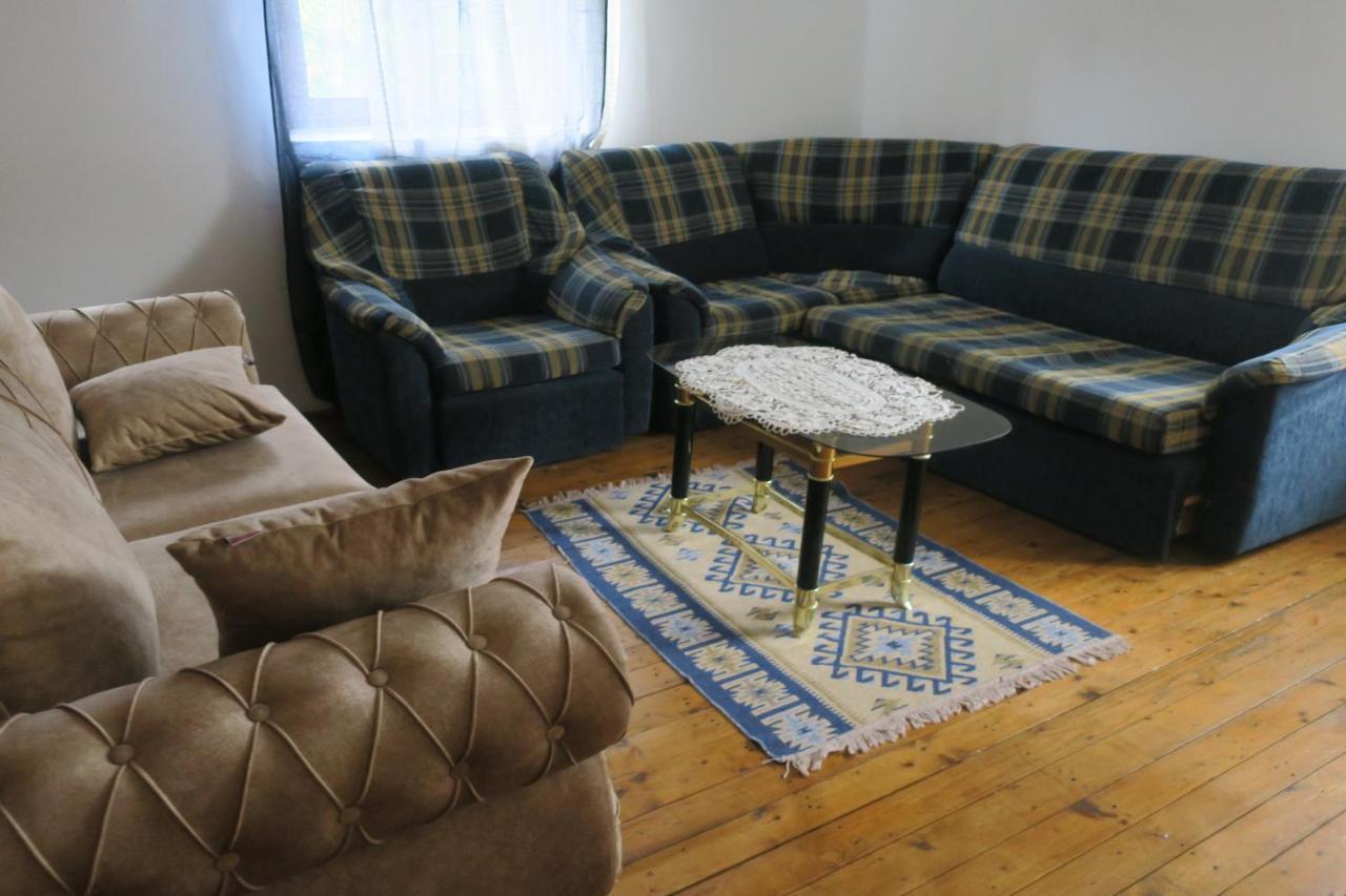 Ferienwohnung Surasul Muntelui Dragoslavele Exterior foto